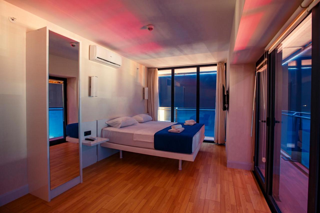 Panorama Orbi City Center Suite Sea View Batumi Exterior foto